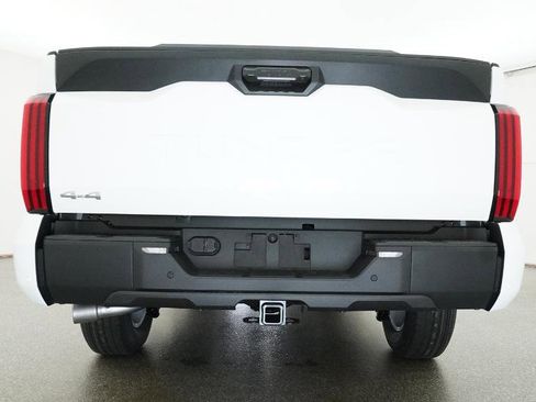 New 2026 Toyota Tundra SR5 AWD/4WD image 17