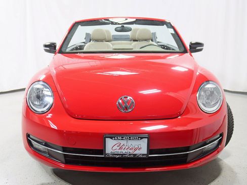 Used 2013 Volkswagen Beetle 2.0T FWD image 10