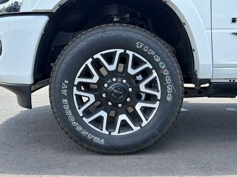 Certified 2026 RAM 3500 Limited AWD/4WD image 24