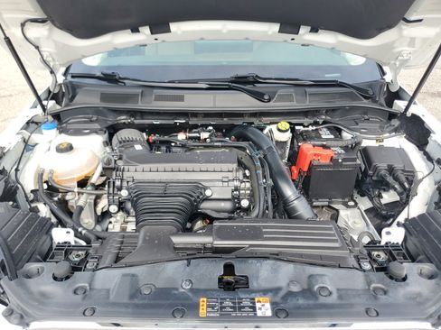 Certified 2023 Lincoln Corsair AWD w/ Equipment Group 101A image 8