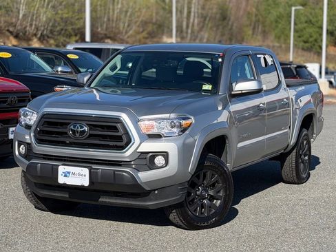 Used 2023 Toyota Tacoma SR5 AWD/4WD image 1