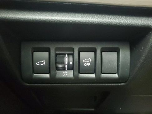 Used 2025 Subaru Outback Touring XT w/ Tech Package 2 AWD/4WD image 31