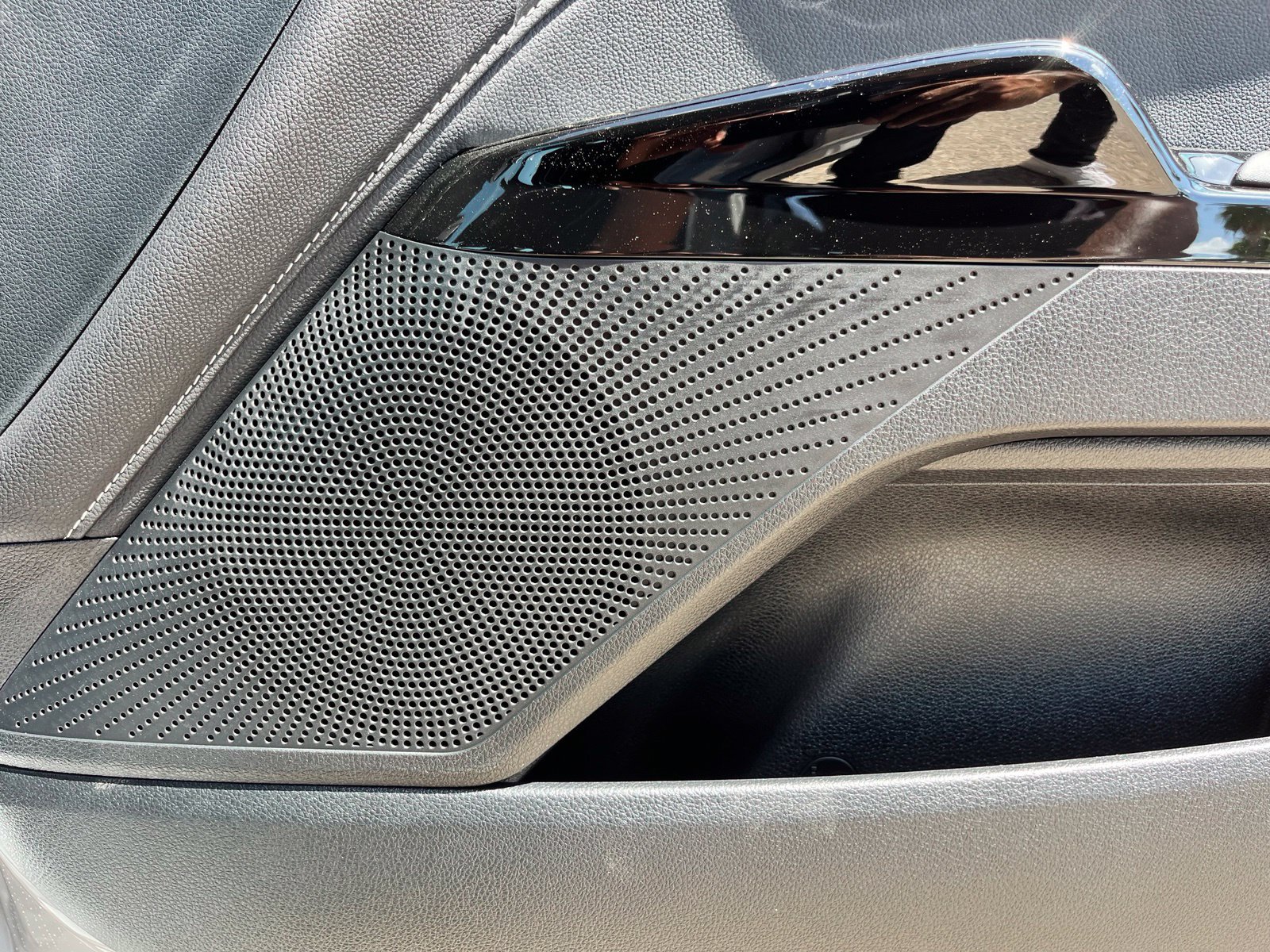 New 2026 Kia K5 GT-Line FWD image 25