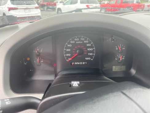 Used 2007 Ford F150 XLT image 9