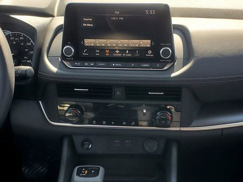 New 2026 Nissan Rogue SV image 27