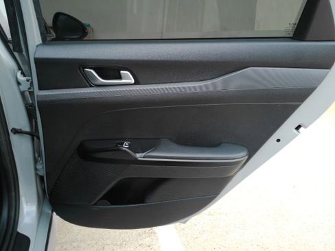 Used 2022 Kia K5 GT-Line FWD image 24