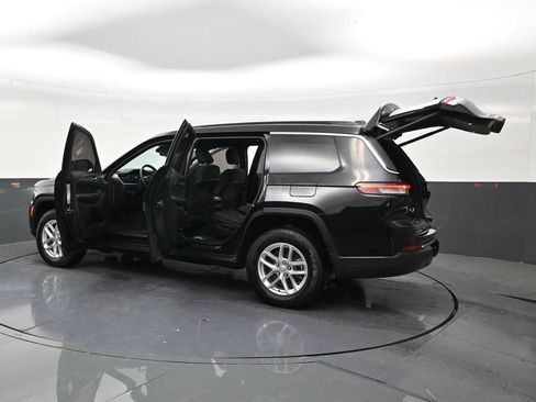 Used 2025 Jeep Grand Cherokee L Laredo w/ Luxury Tech Group I AWD/4WD image 31
