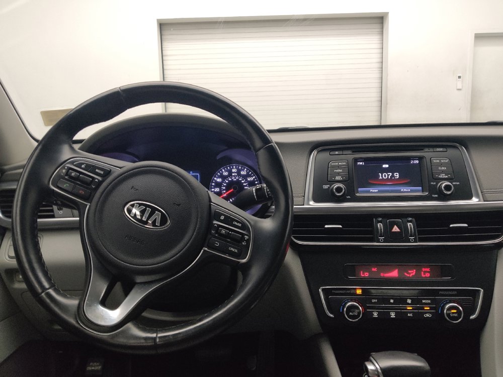 Used 2016 Kia Optima EX w/ Paint Protection Film Package FWD image 22