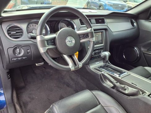 Used 2012 Ford Mustang GT Premium w/ Electronics Pkg image 2