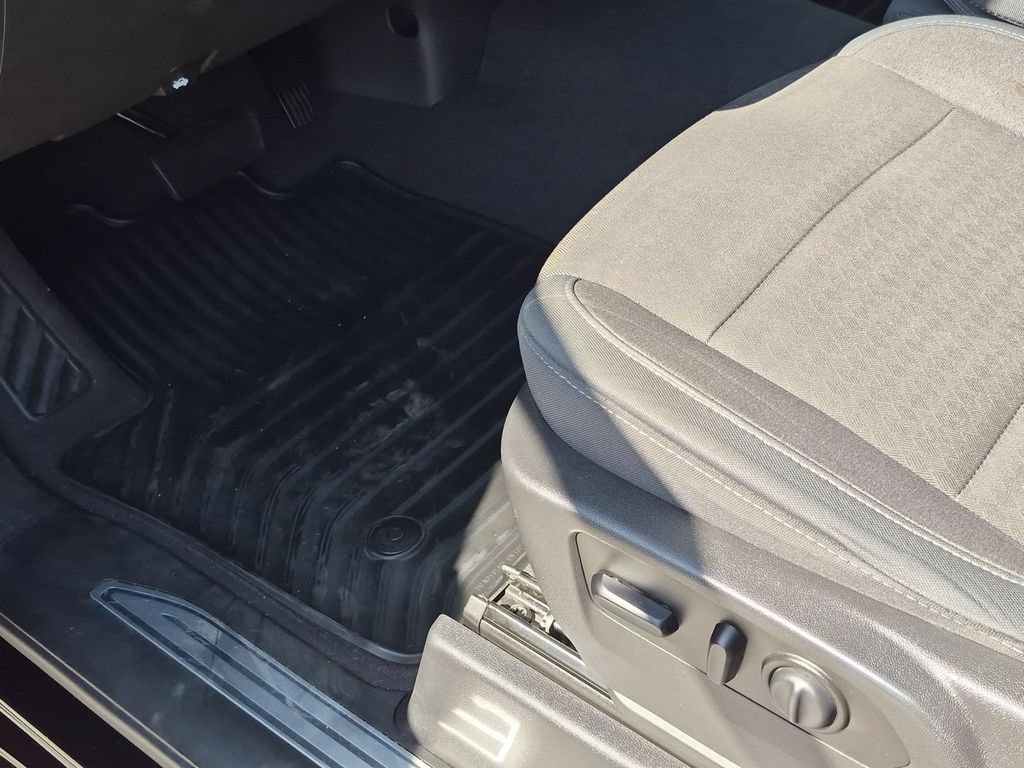 Used 2020 Chevrolet Silverado 1500 RST w/ All-Star Edition RWD image 27