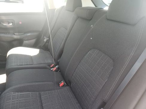 Certified 2024 Honda HR-V LX image 11