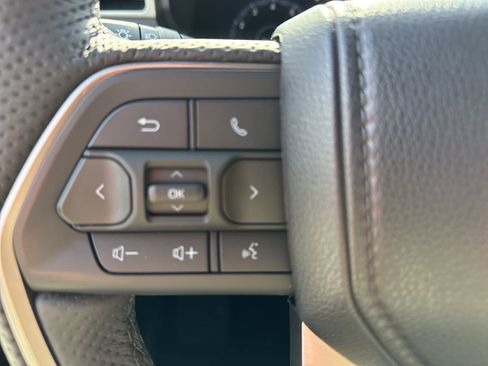 New 2025 Toyota Tacoma Trailhunter image 31