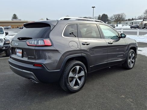 Used 2019 Jeep Cherokee Limited image 6