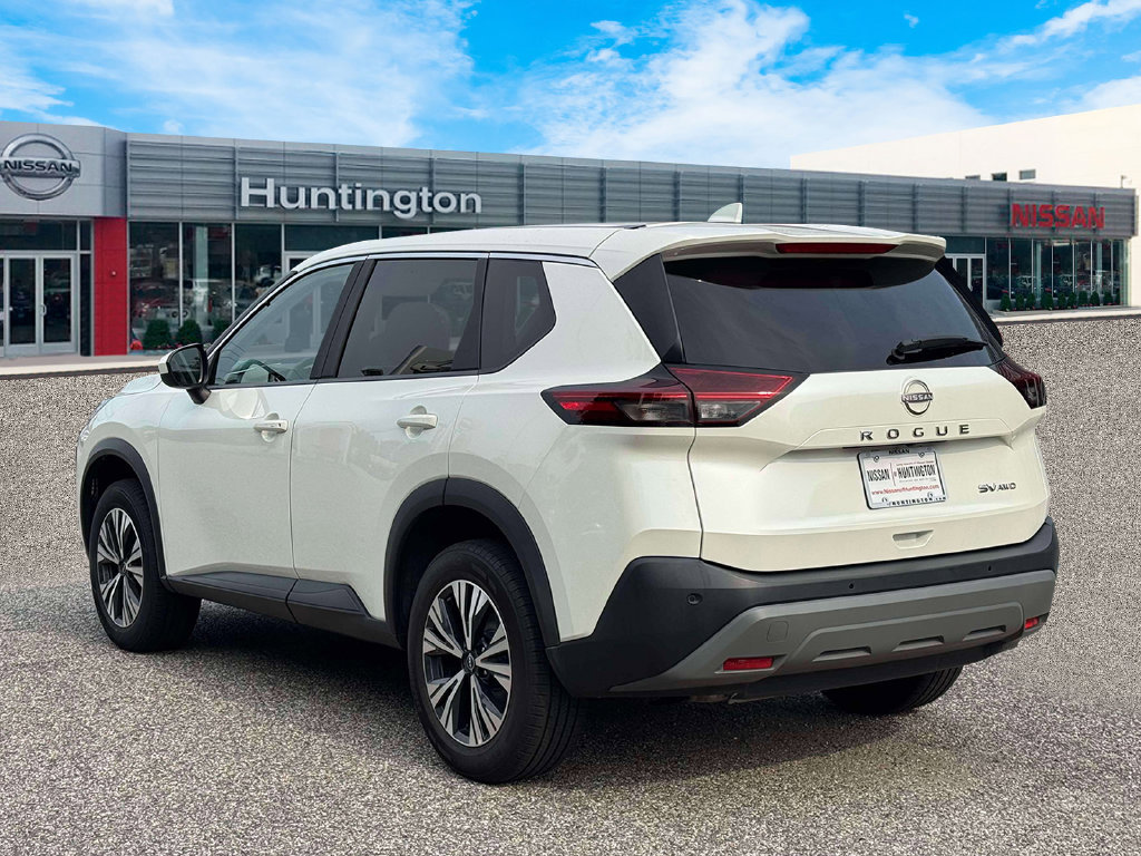 Used 2023 Nissan Rogue SV AWD/4WD image 8
