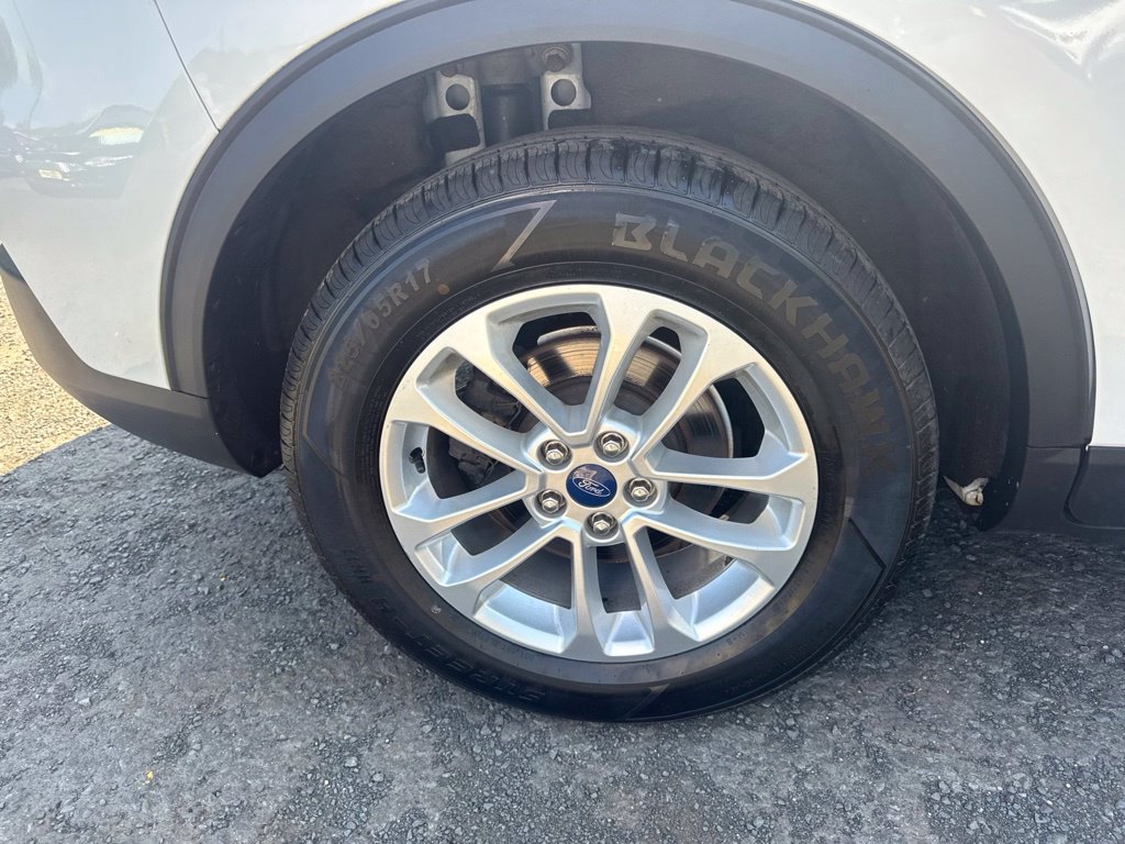 Used 2022 Ford Escape SE FWD image 27