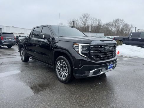 Used 2024 GMC Sierra 1500 Denali Ultimate image 8