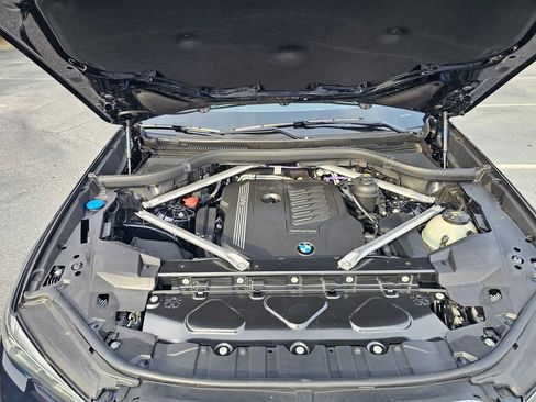 Used 2023 BMW X5 xDrive40i w/ M Sport Package image 26