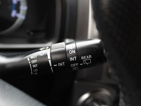 Used 2015 Toyota 4Runner SR5 image 29