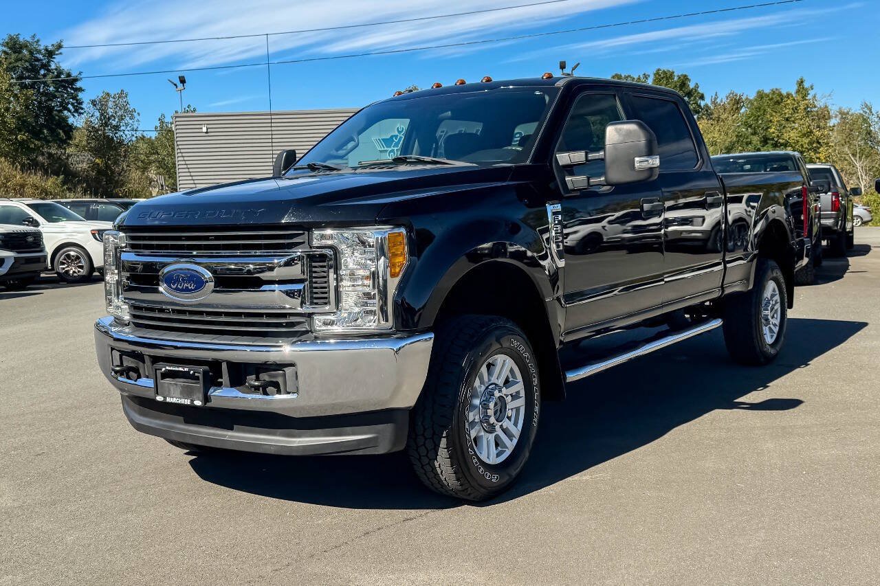 Used 2017 Ford F350 XLT AWD/4WD image 7