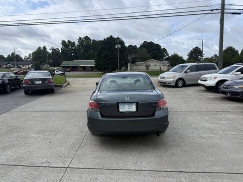 Used 2010 Honda Accord LX image 6