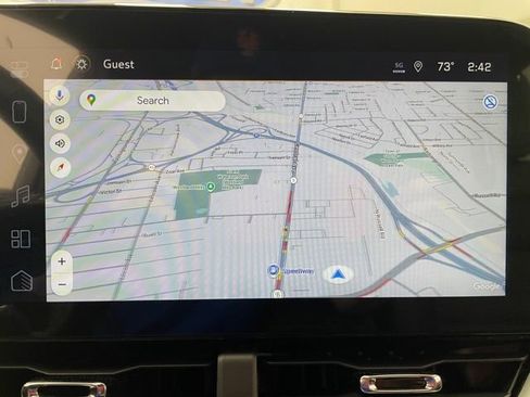 New 2026 Chevrolet Equinox LT w/ Convenience Package II image 4