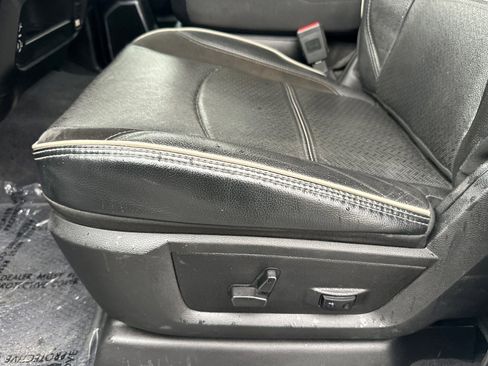 Used 2024 RAM 2500 Laramie image 11