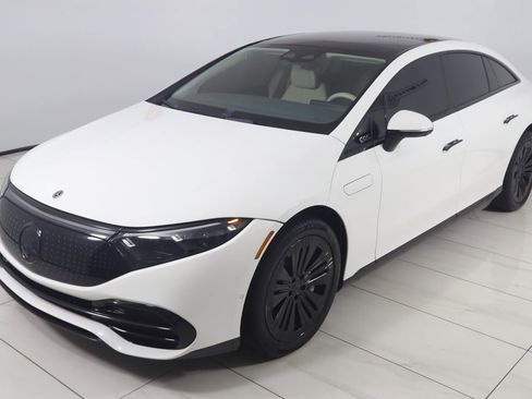 Used 2022 Mercedes-Benz EQS 450+ Sedan image 24