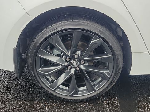 Certified 2025 Toyota Corolla SE image 6