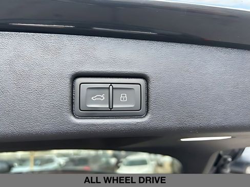 New 2025 Audi Q5 Premium Plus image 15