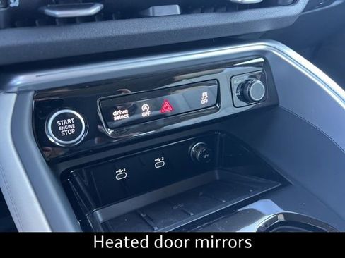 New 2025 Audi Q5 Premium image 13