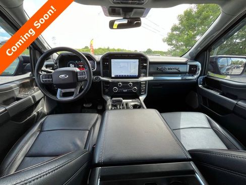 Used 2021 Ford F150 Lariat w/ Equipment Group 501A Mid AWD/4WD image 4