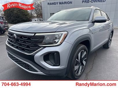 Used 2024 Volkswagen Atlas Cross Sport SE