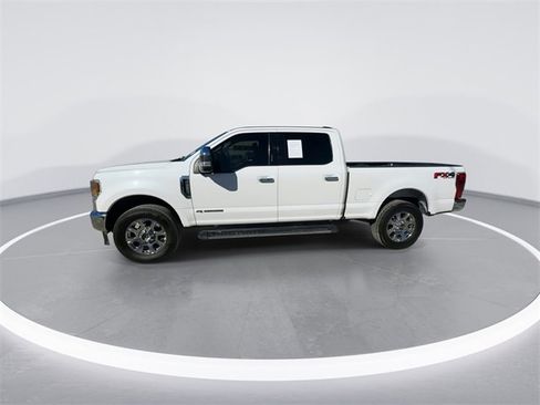 Certified 2021 Ford F250 Lariat w/ Lariat Ultimate Package image 6
