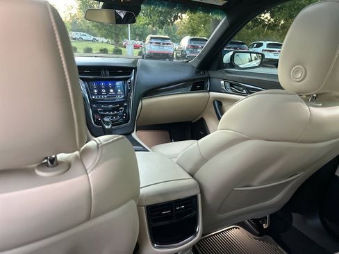 Used 2019 Cadillac CTS Luxury image 26