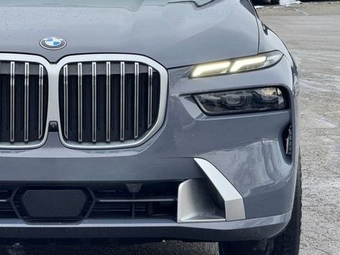 Certified 2023 BMW X7 xDrive40i w/ Executive Package image 12