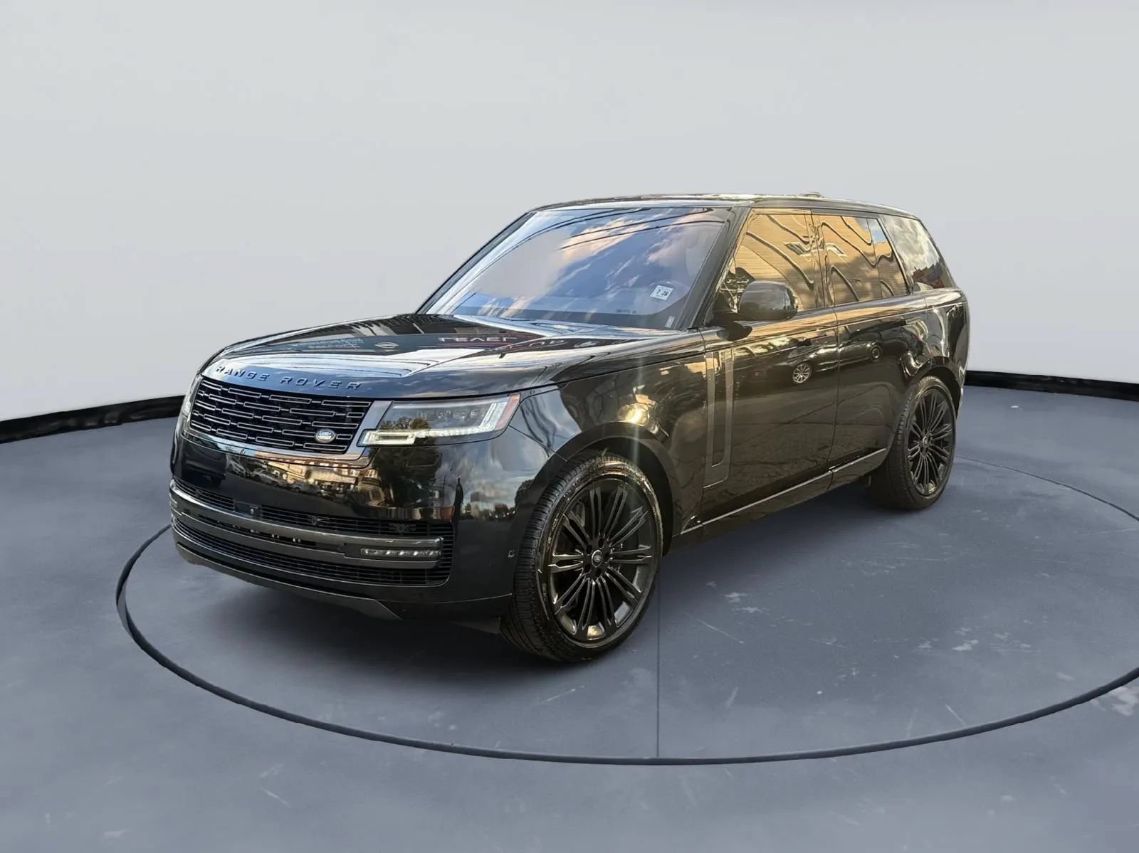 Used 2023 Land Rover Range Rover SE AWD/4WD image 8