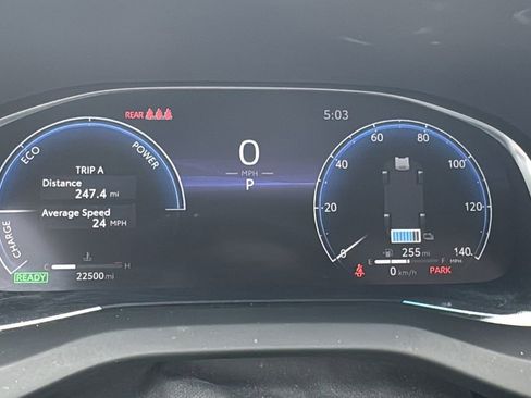 Used 2023 Toyota Venza Limited image 24