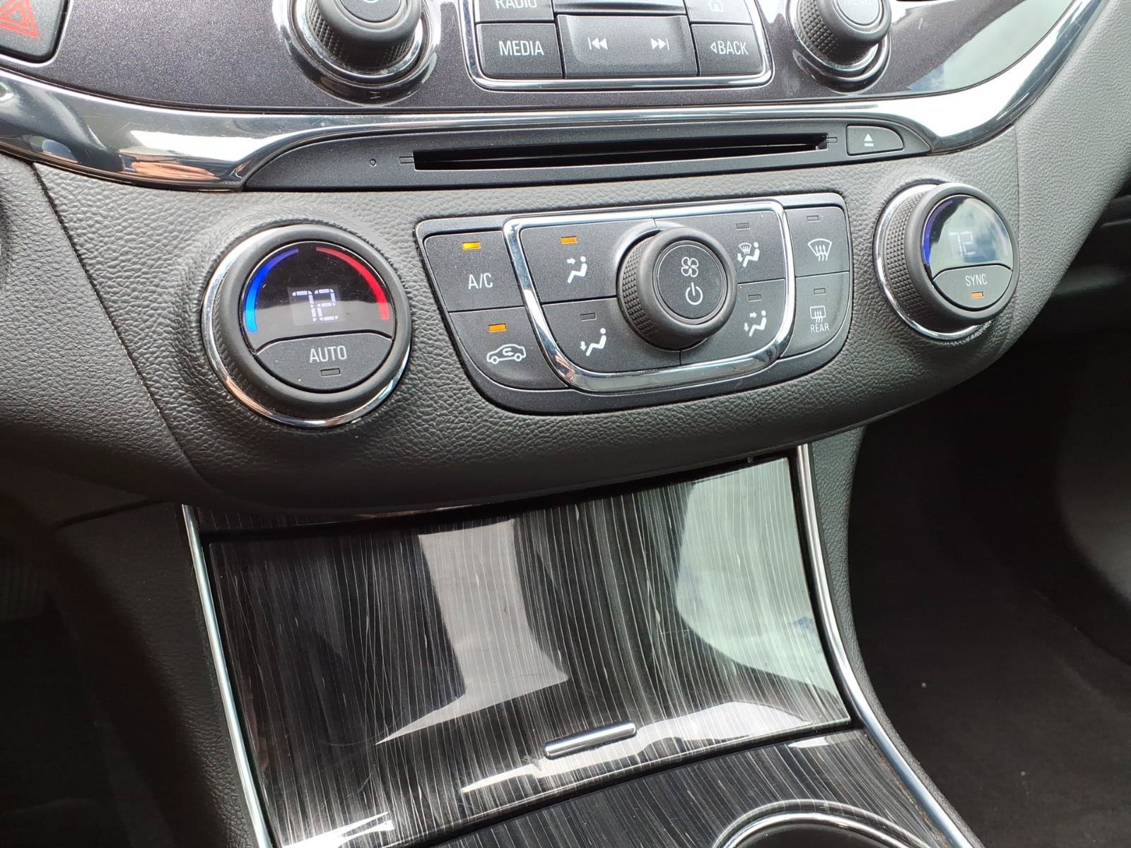 Used 2017 Chevrolet Impala Premier w/ Enhanced Convenience Package FWD image 25