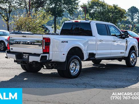 Used 2024 Ford F450 Limited image 6