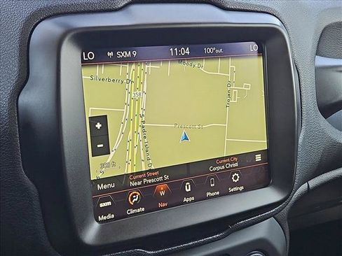 Used 2023 Jeep Renegade Latitude AWD/4WD image 13