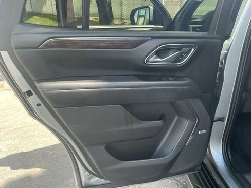 Used 2024 Chevrolet Tahoe LT AWD/4WD image 21