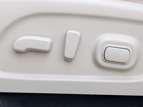 Used 2019 Nissan Murano SV image 22