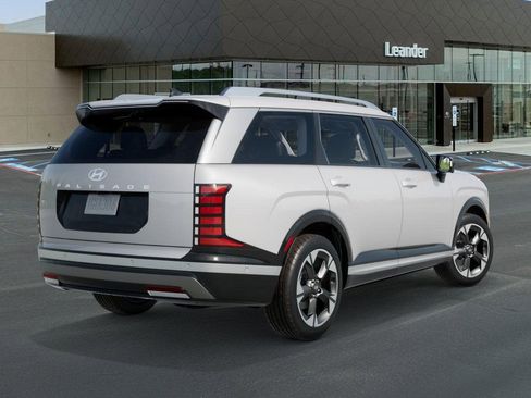 New 2026 Hyundai Palisade Limited FWD image 4