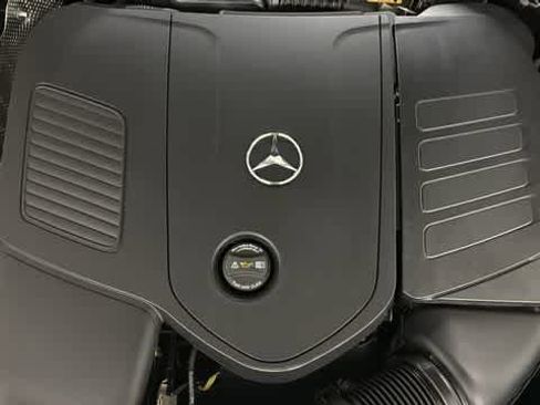 Used 2026 Mercedes-Benz GLC 300 4MATIC image 13