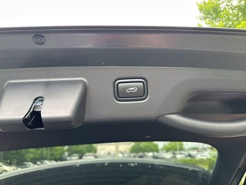 Certified 2026 Kia Niro FWD image 16