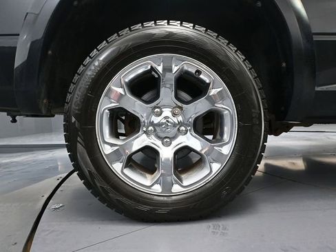 Used 2018 RAM 1500 Laramie w/ Convenience Group image 14