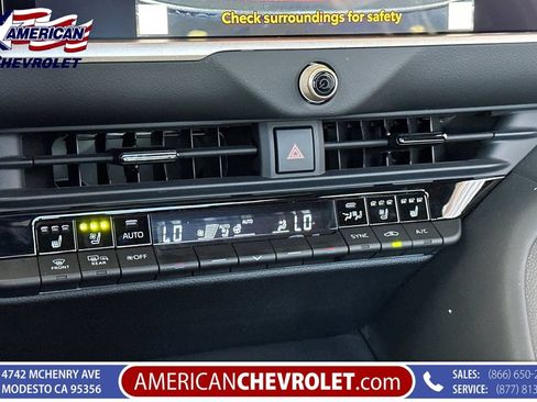 Used 2024 Toyota Crown AWD/4WD image 28
