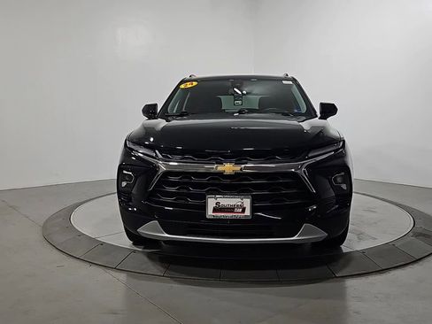 Used 2024 Chevrolet Blazer LT w/ Convenience Package AWD/4WD image 9