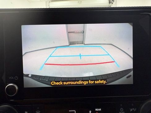 Used 2023 Toyota Highlander XSE image 18