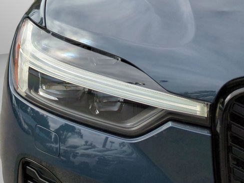 New 2026 Volvo XC60 B5 Plus w/ Protection Package Premier image 10